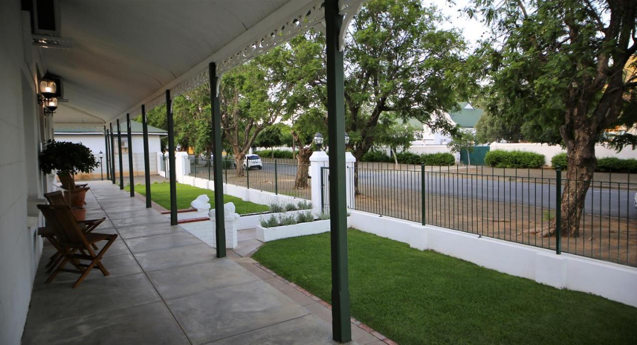 Victorian Square Guesthouse Graaff-Reinet 외부 사진