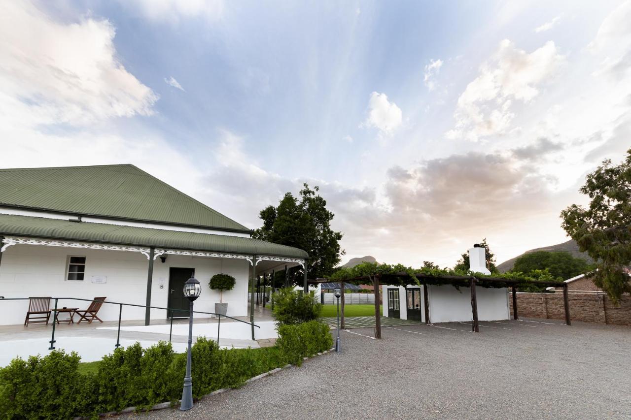 Victorian Square Guesthouse Graaff-Reinet 외부 사진