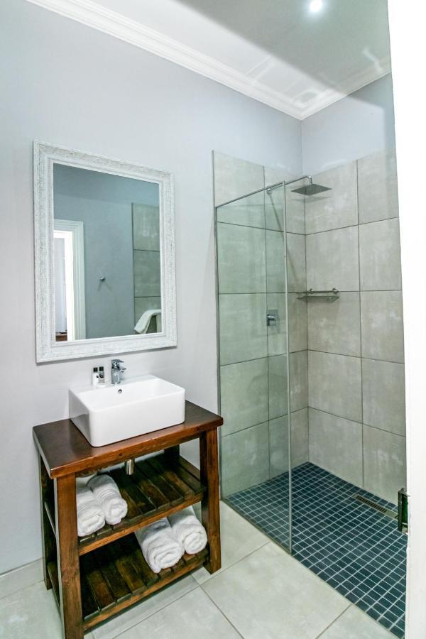 Victorian Square Guesthouse Graaff-Reinet 외부 사진