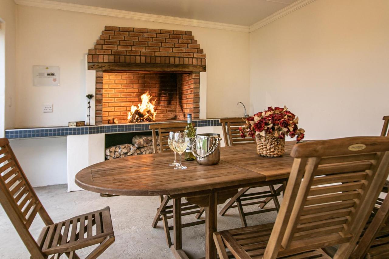 Victorian Square Guesthouse Graaff-Reinet 외부 사진