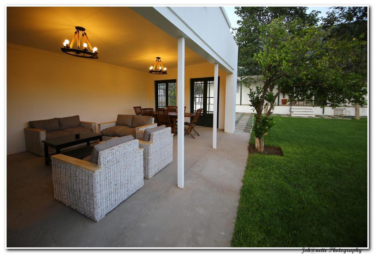 Victorian Square Guesthouse Graaff-Reinet 외부 사진